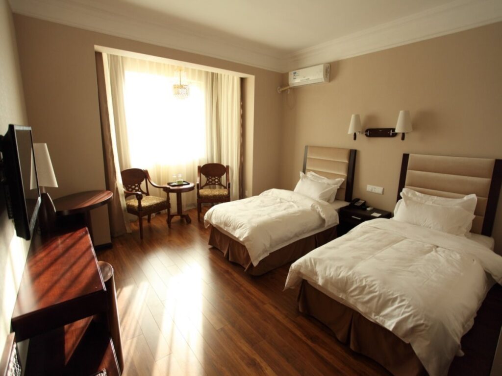Аньшань: Camilla Business Hotel