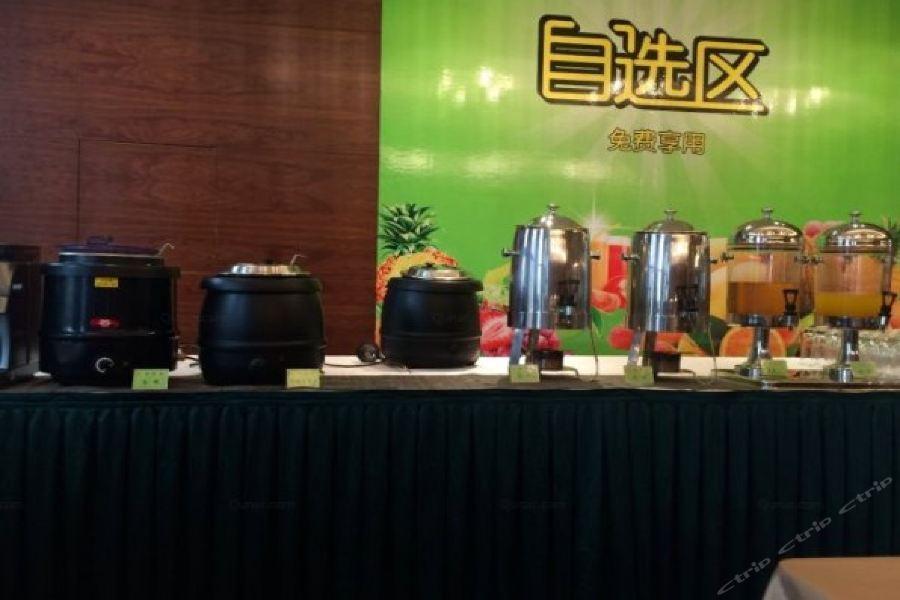 Нинбо: Ningbo East Shipu Hotel