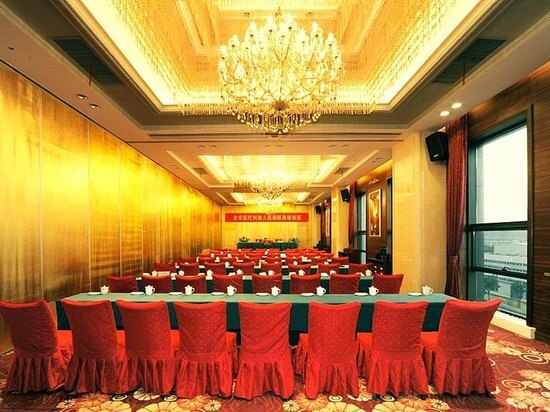 Нинбо: Ningbo East Shipu Hotel