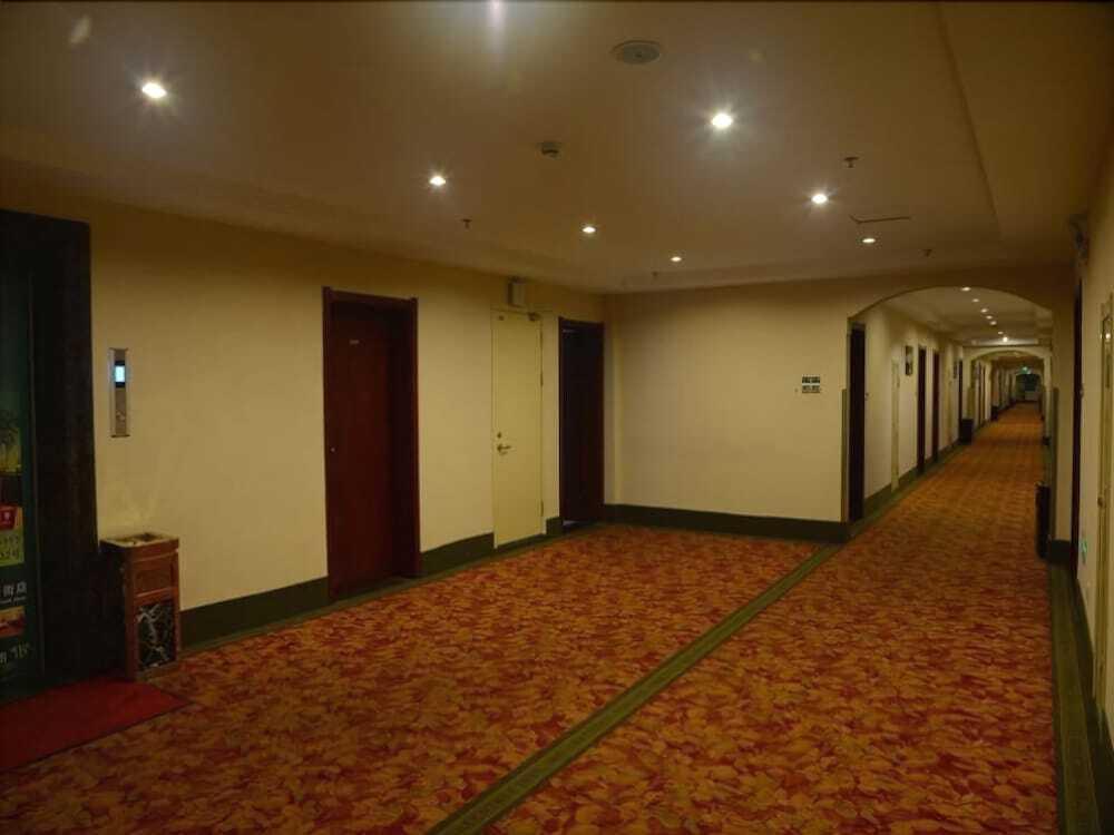 Хуаншань: GreenTree Inn Huangshan Tunxi Old Street Business Hotel