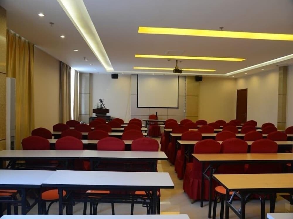 Хуаншань: GreenTree Inn Huangshan Tunxi Old Street Business Hotel