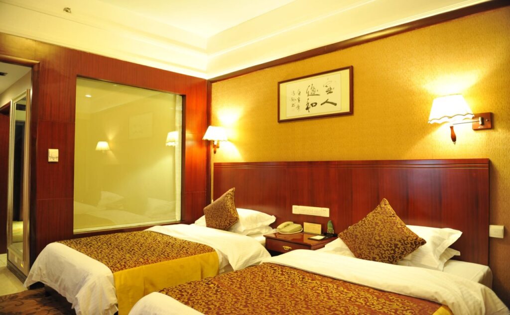 Куньмин: Kunming Zhong Huang Hotel