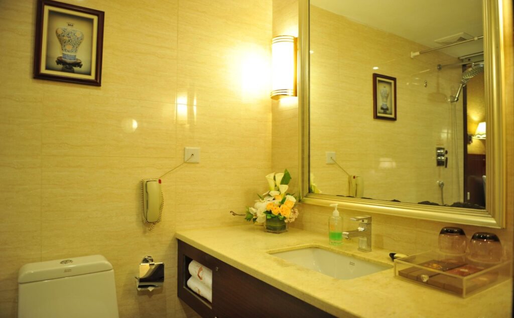 Куньмин: Kunming Zhong Huang Hotel