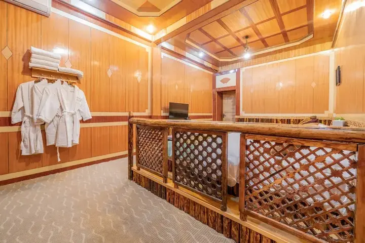 Шангри-Ла: Shangri-La Home Inn
