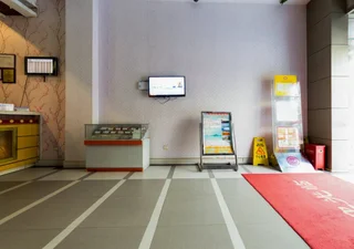 Шанхай: Rezen Meta Tree Hotel (City Center & The Bund, Shanghai)