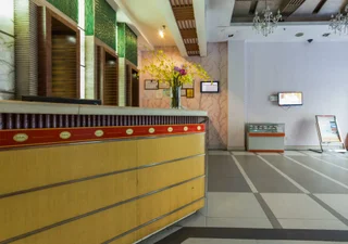 Шанхай: Rezen Meta Tree Hotel (City Center & The Bund, Shanghai)