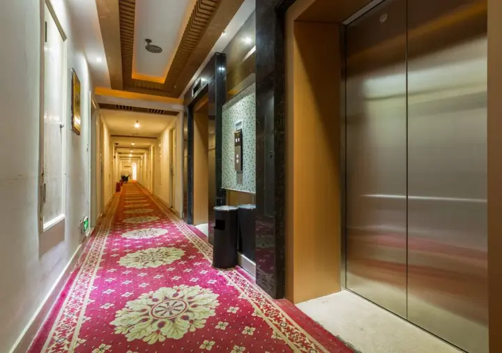 Шанхай: Rezen Meta Tree Hotel (City Center & The Bund, Shanghai)