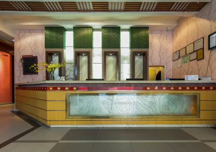 Шанхай: Rezen Meta Tree Hotel (City Center & The Bund, Shanghai)