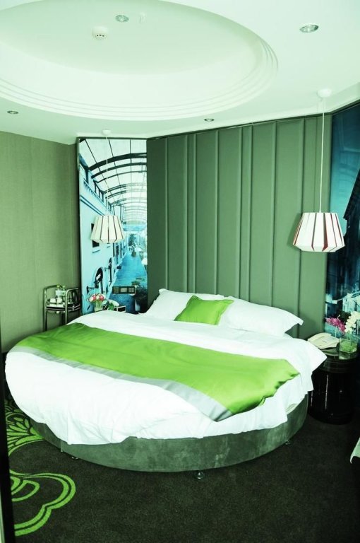 Ухань: Carnival Fashion Hotel