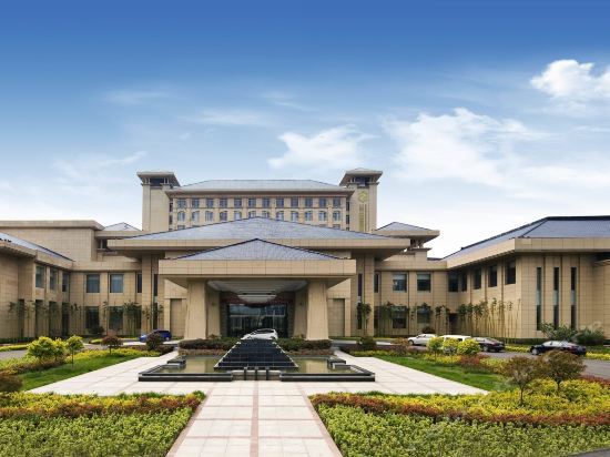 Хецзе: Zhongling International Hotel