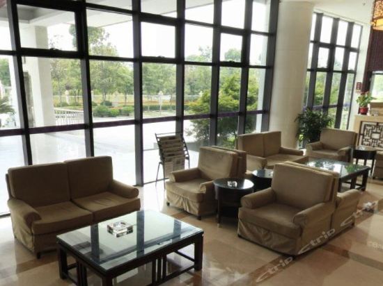 Шанхай: Jinxi Lake Hotel