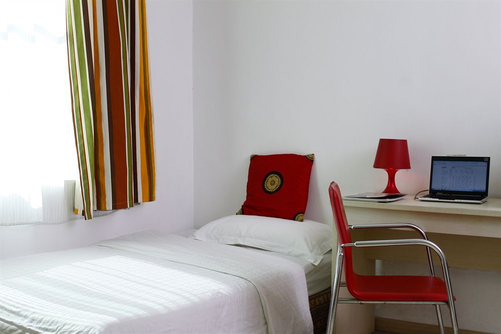 Гуанчжоу: Super 8 - Fangge Hotel