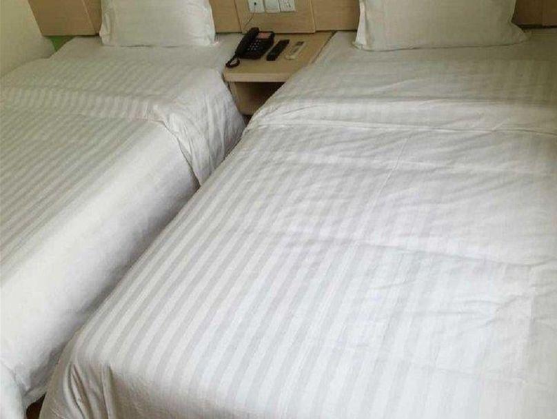 Яншо: 7 Days Inn Yangshuo Shilihualang Branch