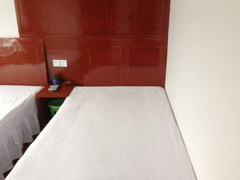 Чжоушань: Zhoushan Putuo Happy Inn