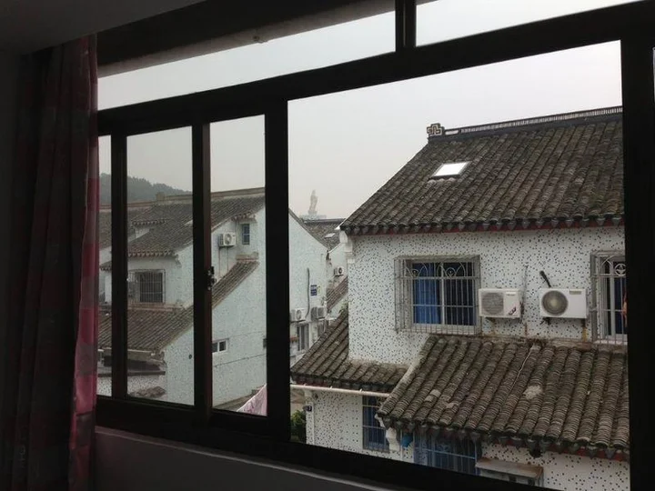 Чжоушань: Zhoushan Putuo Happy Inn