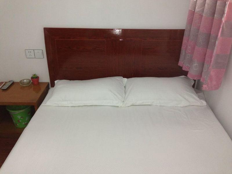 Чжоушань: Zhoushan Putuo Happy Inn