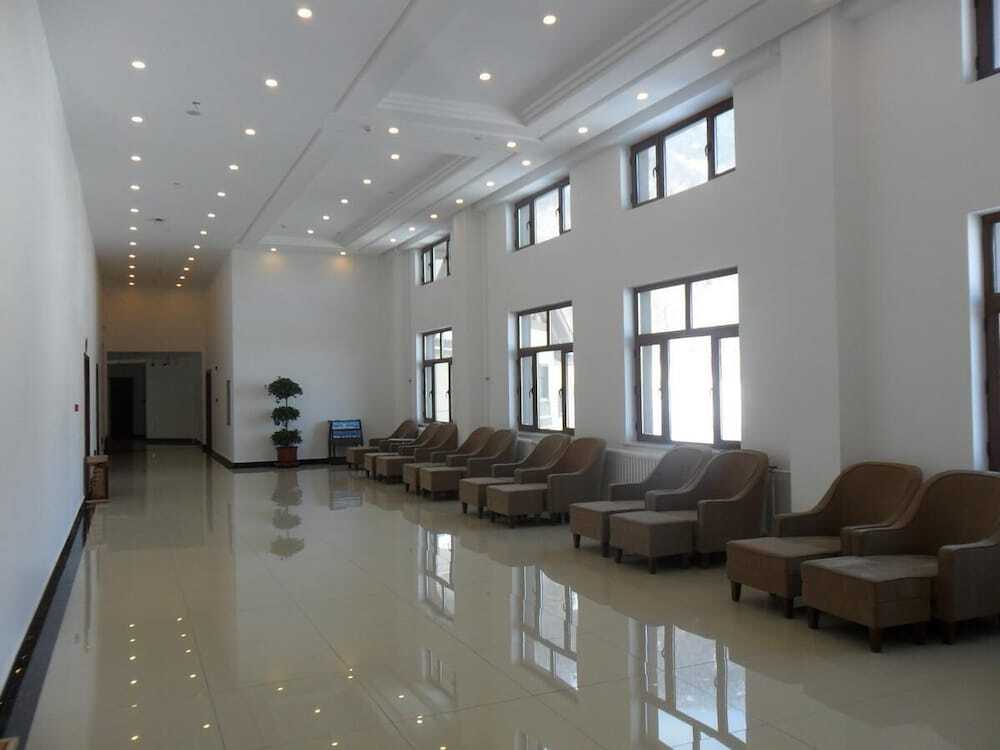 Харбин: Yabuli Ski Resort National Alpine Ski Training Base Hotel