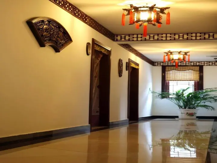 Цзиньцзэ: Tongli Wanfu Humble Cottage
