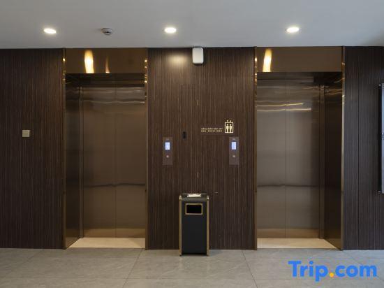 Яньчэн: Homeinn Plus Hotel (Yancheng Yandu District Government Golden Eagle International Shopping Center)