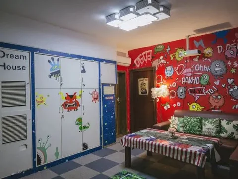 Чанша: Jihe Light Luxury Art Hotel（Wuyi Square Station）