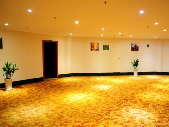 Яньчэн: GreenTree Inn Dongtai Jianggang Yingbin Road Gangcheng Avenue Business Hotel