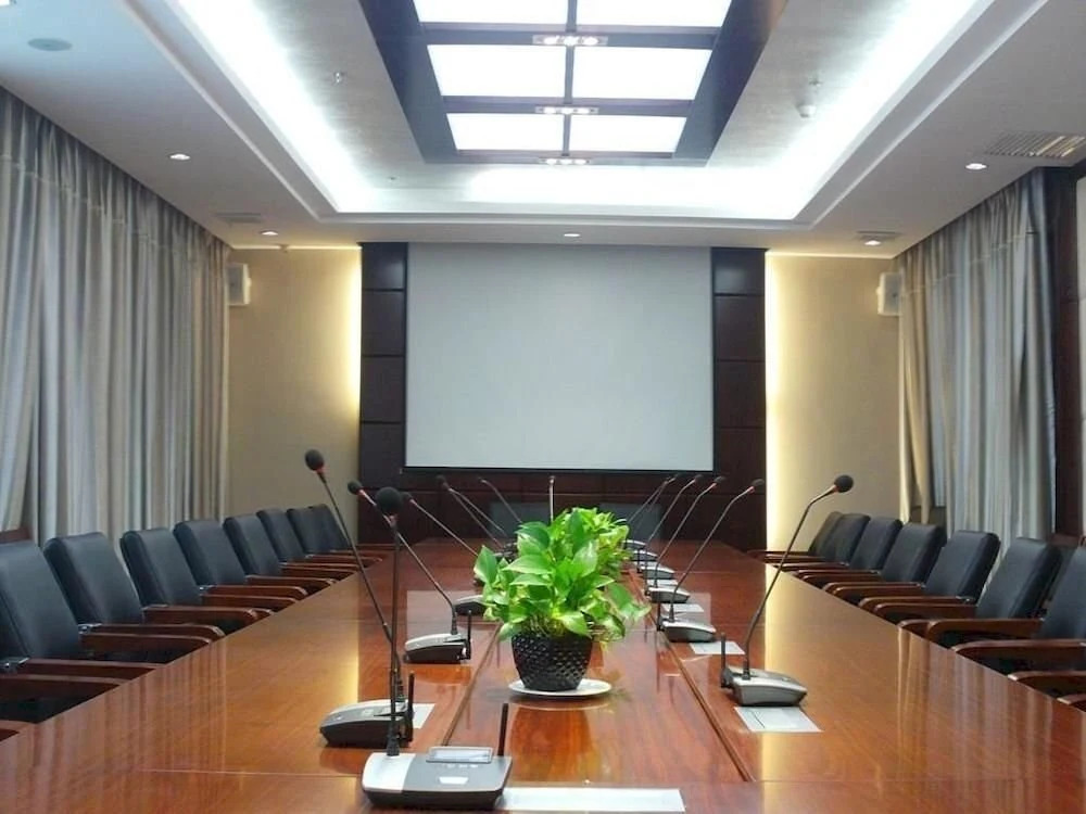 Чжанцзякоу: World Lidu Business Hotel