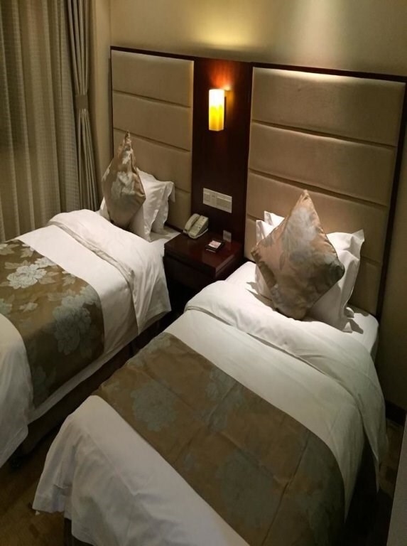 Чжанцзякоу: World Lidu Business Hotel