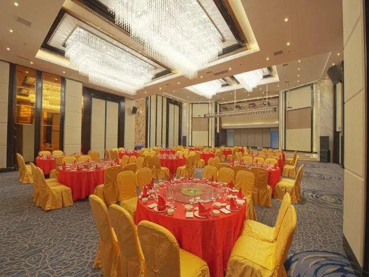 Лунъянь: Longyan Liancheng Tianyi Hotsprings Resort
