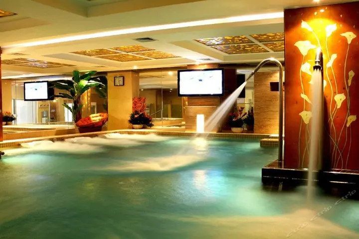 Гуанчжоу: Holiday Inn Triumphal