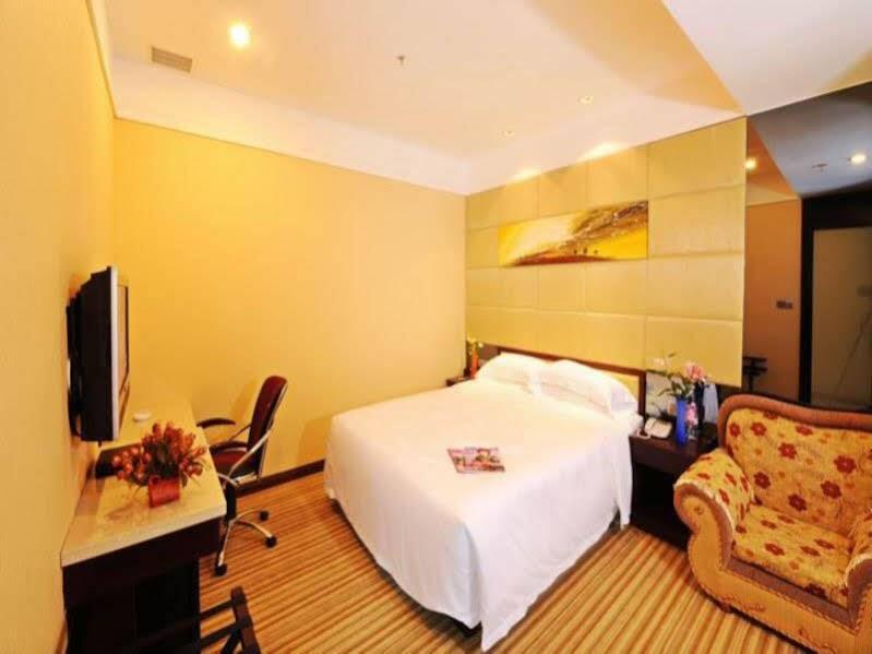 Чжухай: Haili Business Hotel