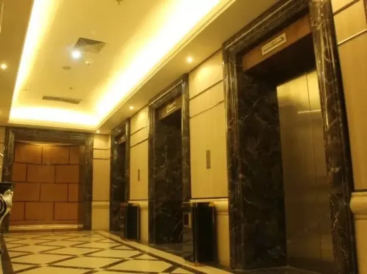 Урумчи: Silver Star Hotel