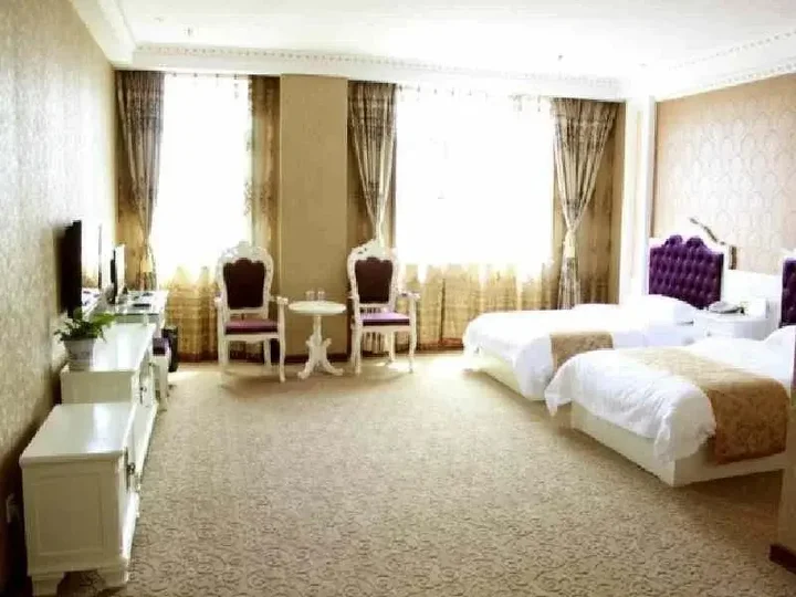 Таншань: Zunhua Hongwei International Hotel