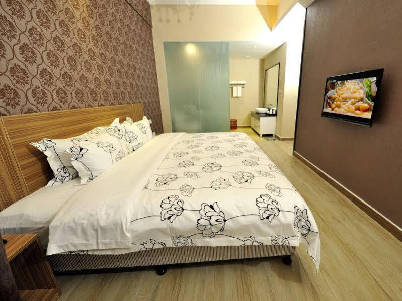 Шэньчжэнь: Longyuang Gorgeous Hotel