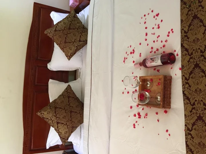 Шангри-Ла: Shangri La Balagezong Lover Valley Hotel