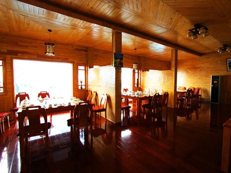 Шангри-Ла: Shangri La Balagezong Lover Valley Hotel