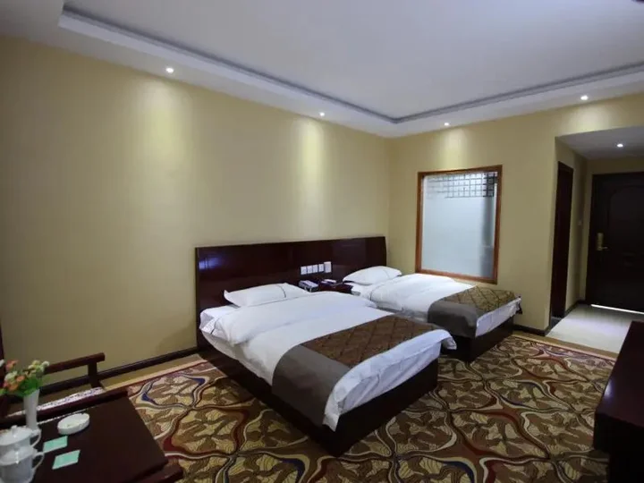 Шангри-Ла: Shangri La Balagezong Lover Valley Hotel