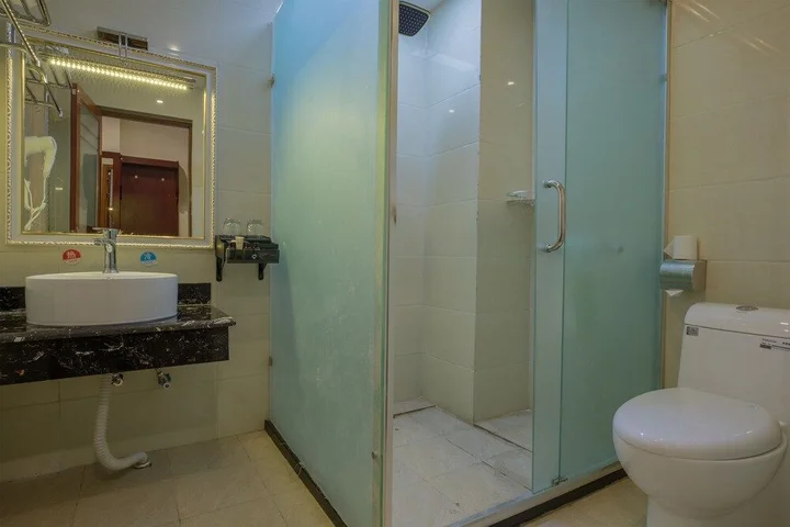 Шангри-Ла: Shuizhuang Hotel