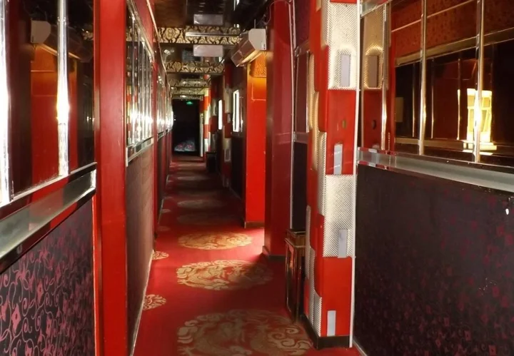 Шангри-Ла: Shangri-La Jinyong Hotel