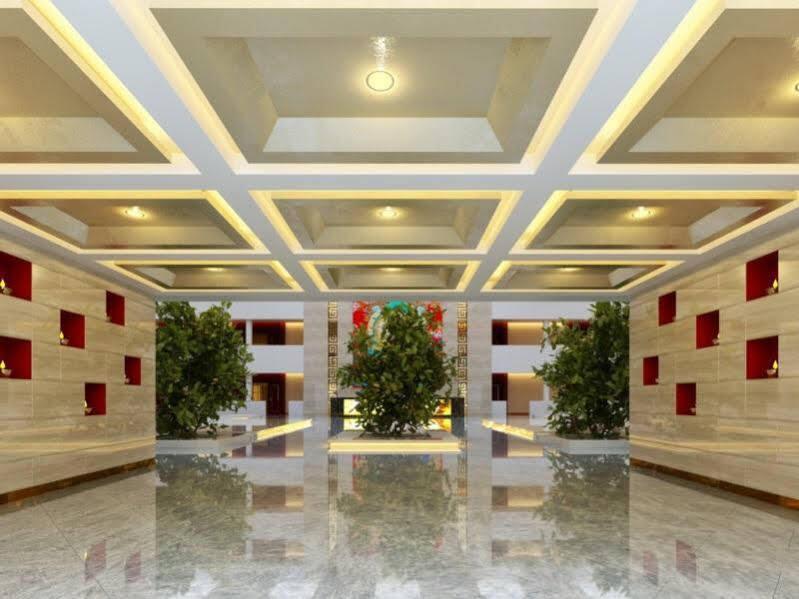 Синин: Qinghai Nuobulinka Garden Hotel