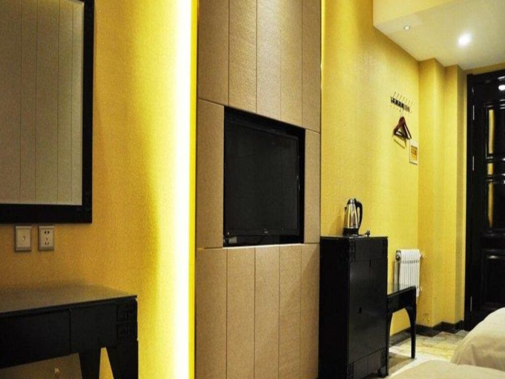 Хулун-Буир: Aolong Business Hotel