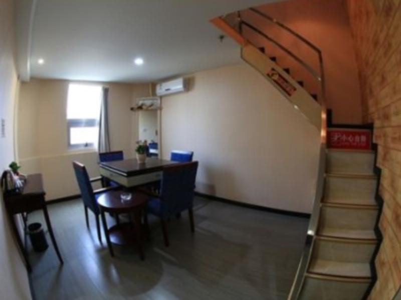 Шиянь: Super 8 Hotel Shiyan Fangling Street Xihe Bridge