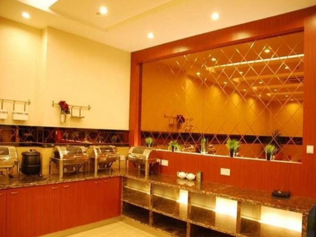 GreenTree Inn Chuzhou Dingyuan County People's Square General Hospital Business Hotel — фото 2