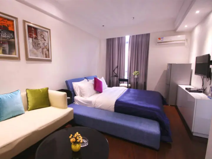 Фошань: Private Apartment-Huayuan International