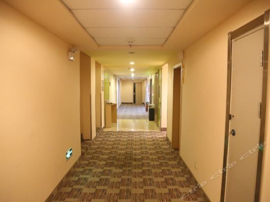 Цзинань: Grace Inn (Jinan Shanda North Road Shandong University)