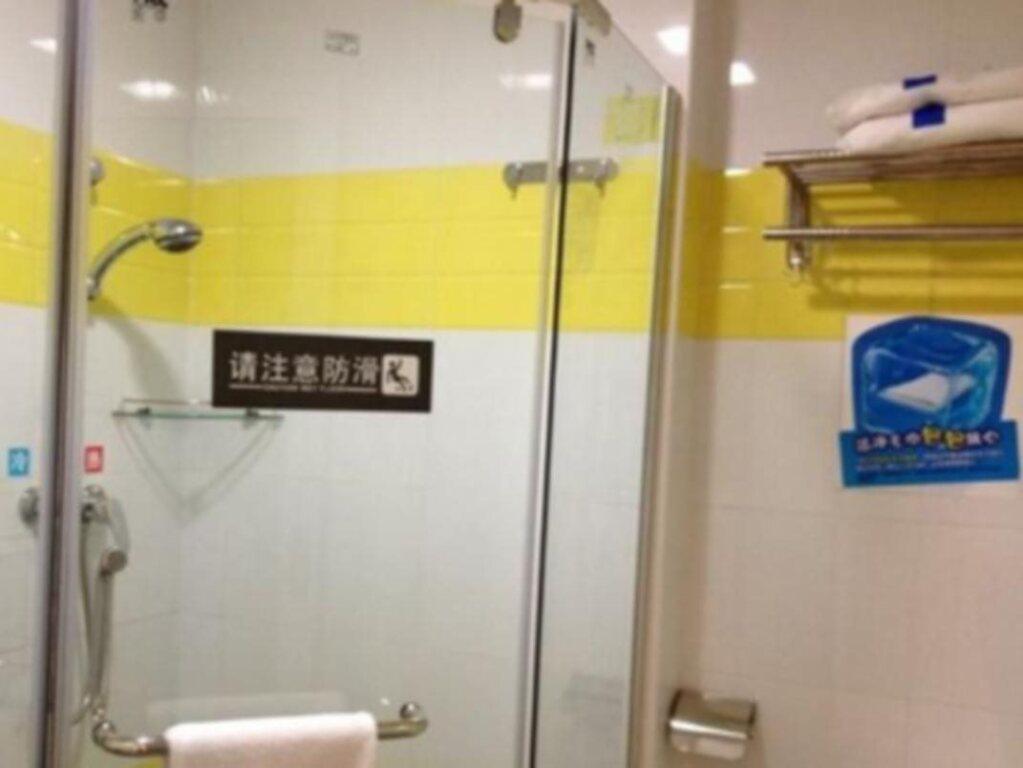 Шэньчжэнь: 7 Days Inn Shajin Public Plaza Branch