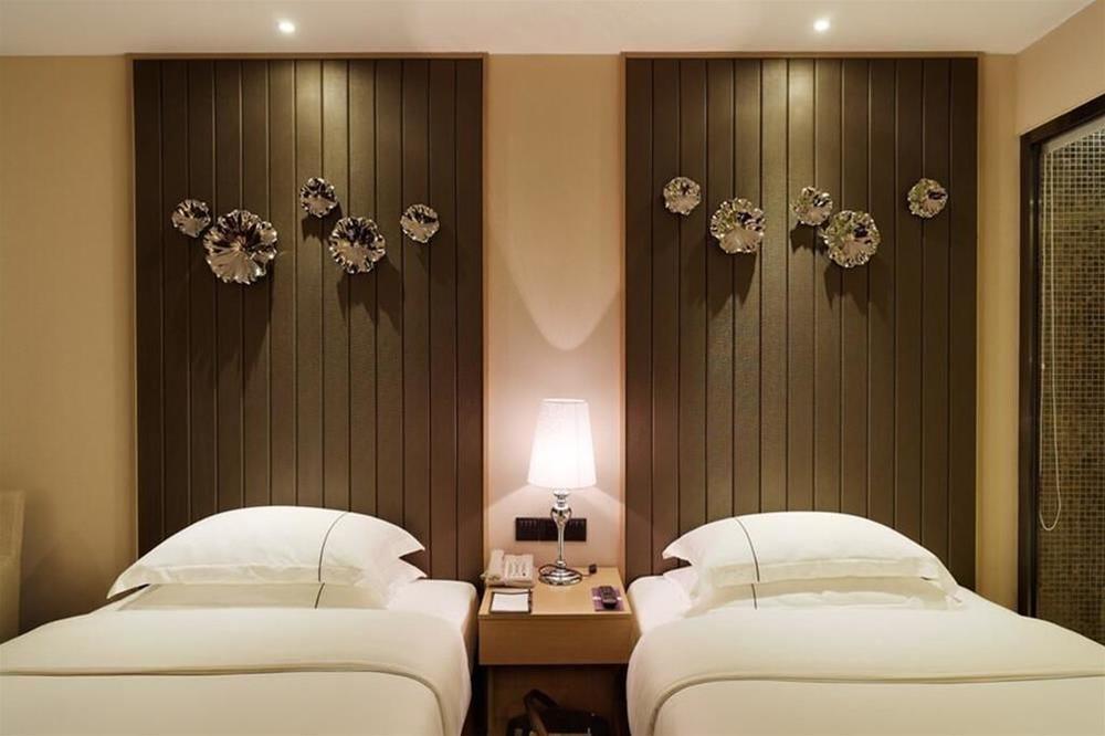Чунцин: Rising Hotel- Chongqing