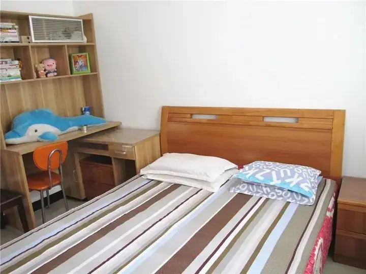 Далайн-Хуб: Desert Populus Family Hotel