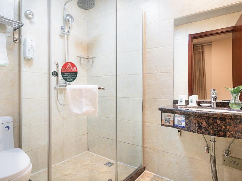 Луань: GreenTree Inn Anhui Lu'an Mozitan Road Yiwu Small Commodity Market Business Hotel