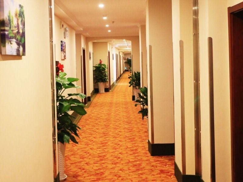 Луань: GreenTree Inn Anhui Lu'an Mozitan Road Yiwu Small Commodity Market Business Hotel