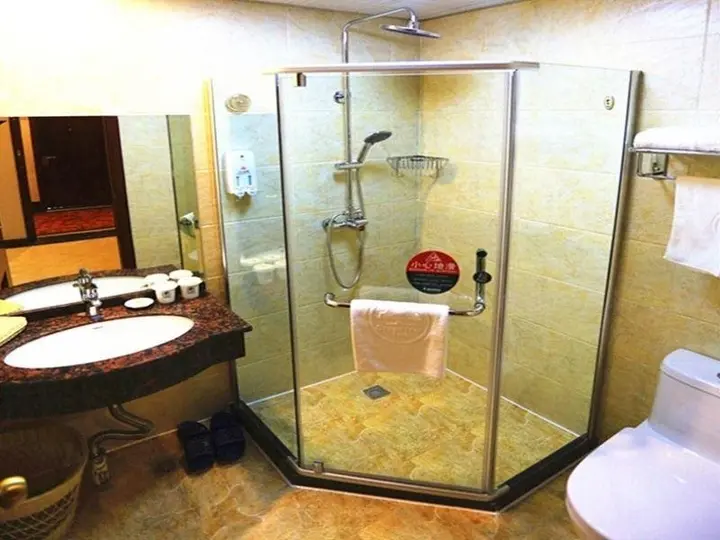 Луань: GreenTree Inn Anhui Lu'an Mozitan Road Yiwu Small Commodity Market Business Hotel